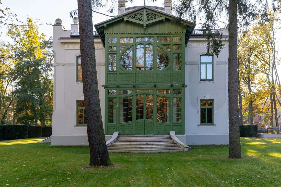 Villa in Konstancin-Jeziorna, Masovian Voivodeship, Poland 2 - 17427829