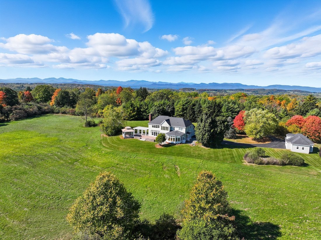 House in Shelburne, Vermont, United States 1 - 17428596