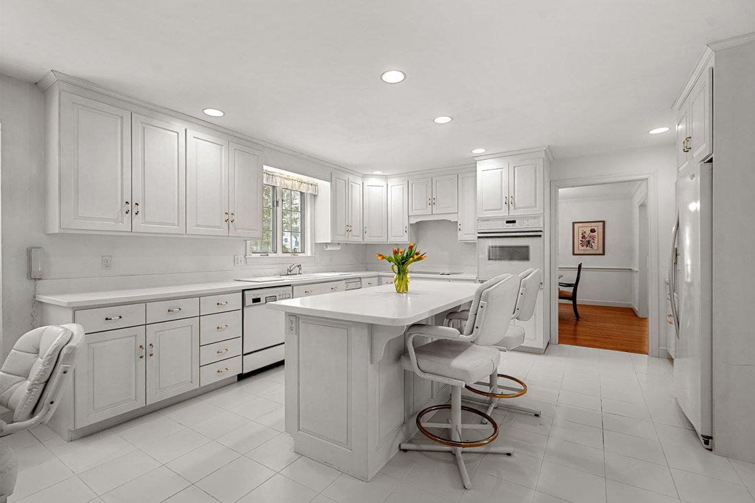 House in Beverly, Massachusetts, United States 4 - 17428525
