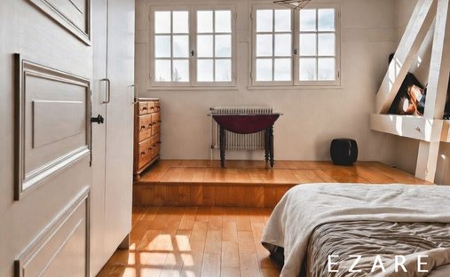 19th Century Château With 4,34 Hectare Wooded Park Swimming Pool Burgundy, Near Beaune