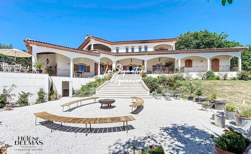 Villa in Laroque-Timbaut, Nouvelle-Aquitaine, France 1