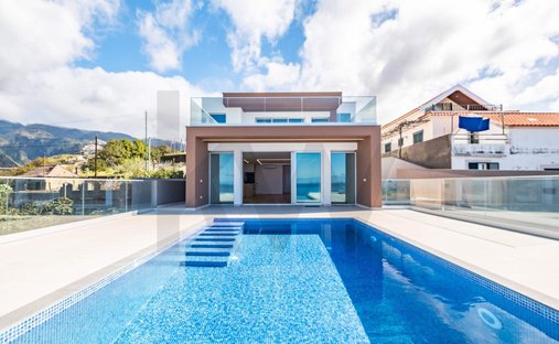 House in Sao Martinho, Madeira, Portugal 1