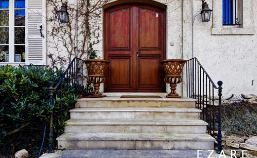 19th Century Château With 4,34 Hectare Wooded Park Swimming Pool Burgundy, Near Beaune
