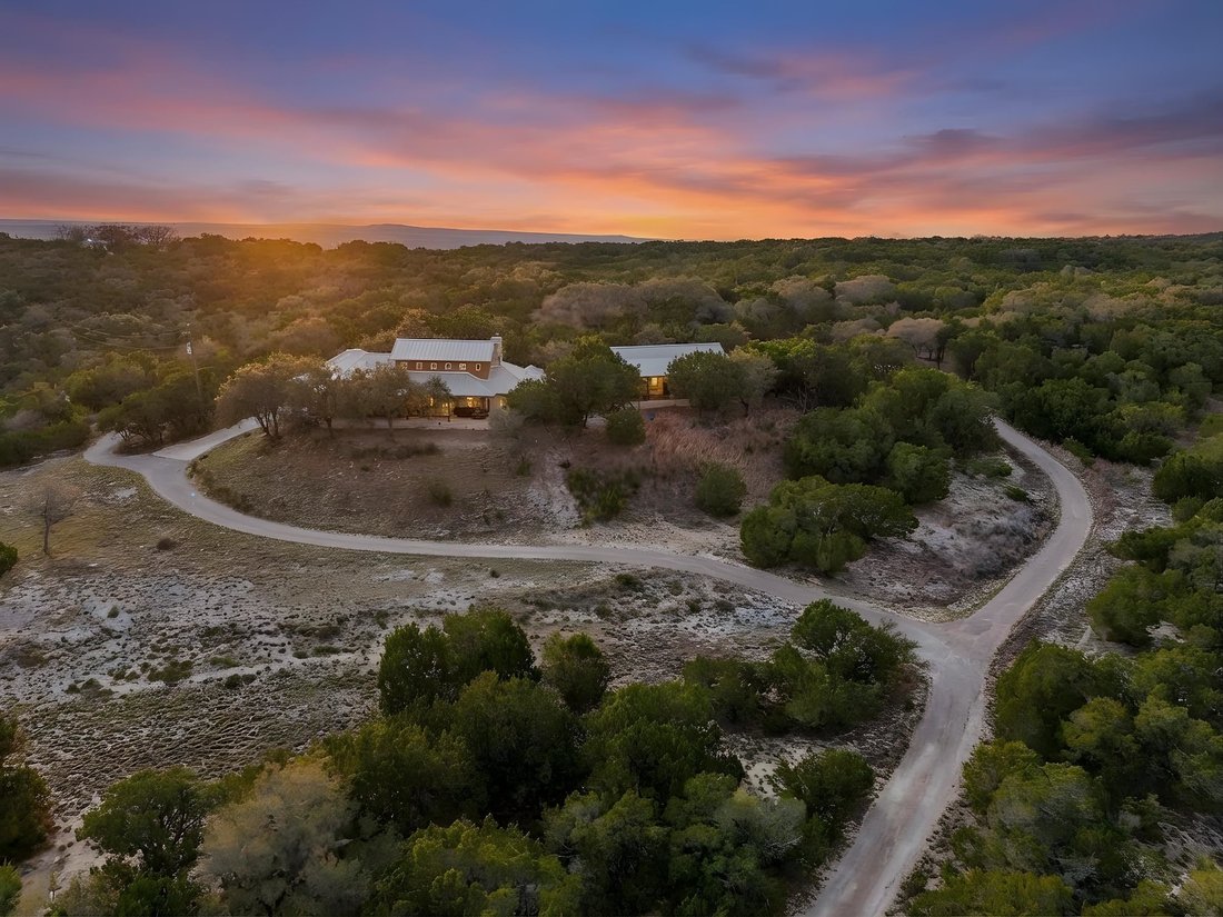 House in Marble Falls, Texas, United States 1 - 17431211