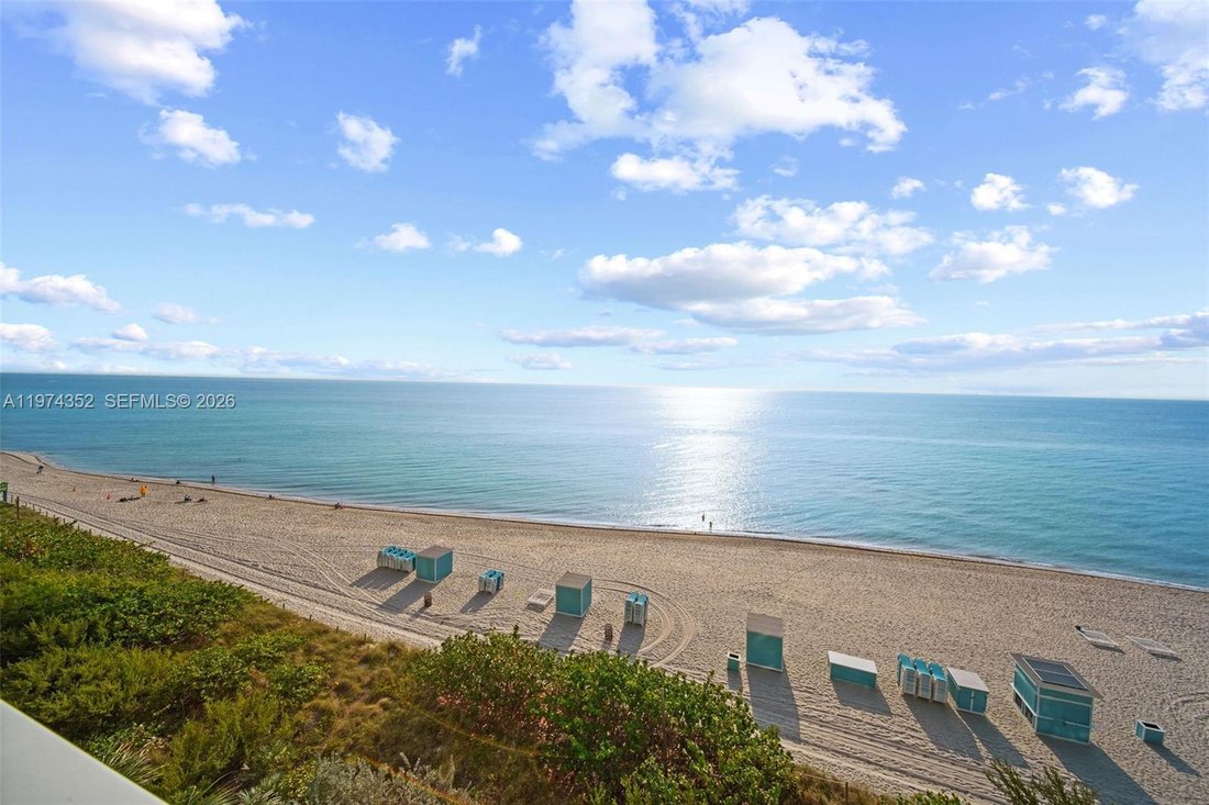 Condo in Miami Beach, Florida, United States 1 - 17429569