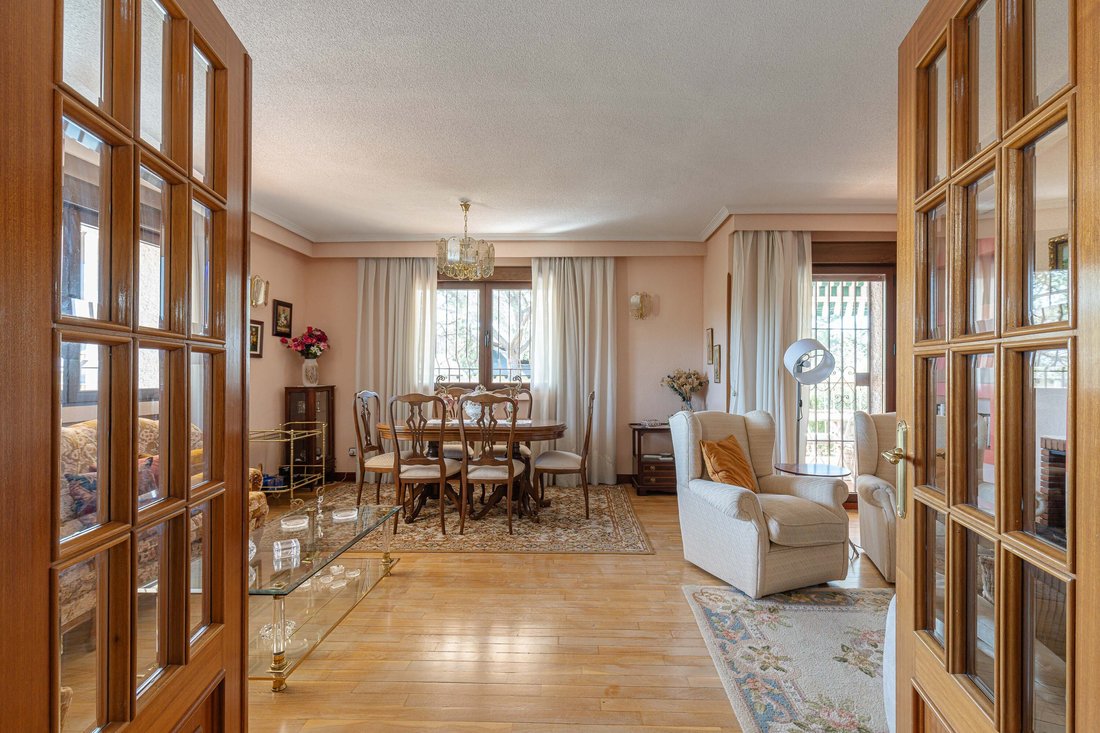House in Torrelodones, Comunidad de Madrid, Spain 2 - 17431790