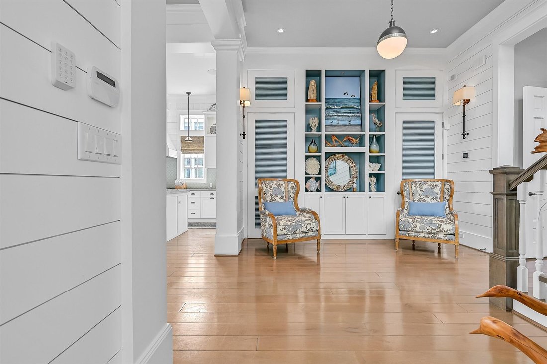House in Galveston, Texas, United States 5 - 17428935