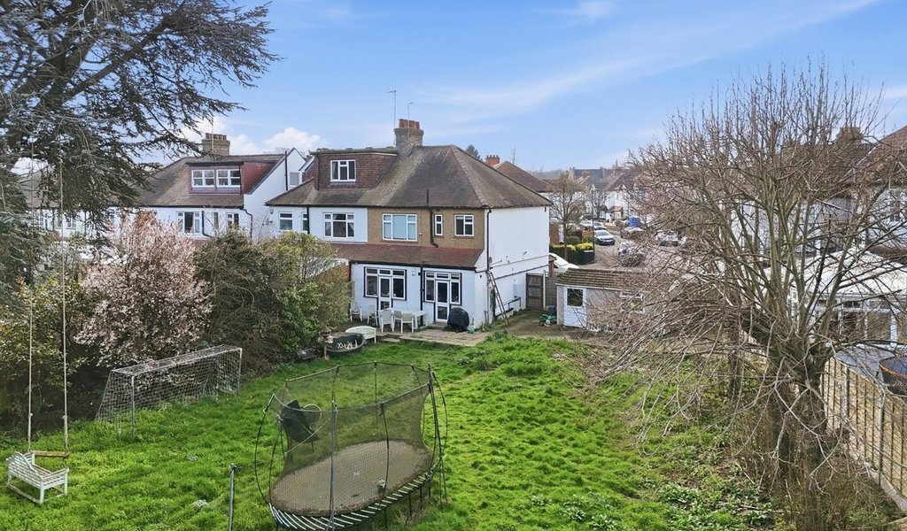 House in Wanstead, Redbridge, England 2 - 17428886