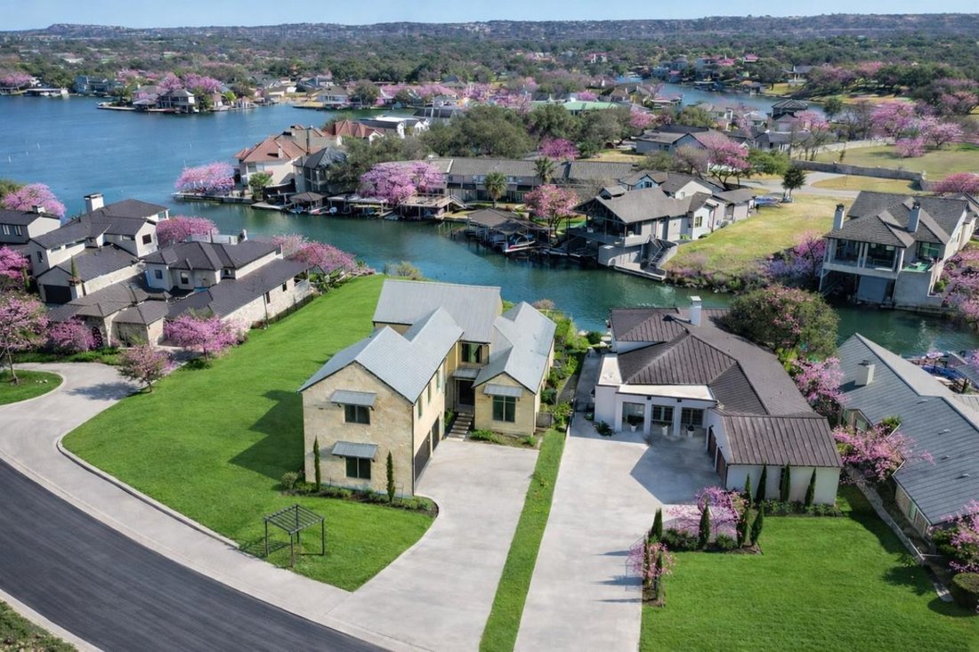 House in Horseshoe Bay, Texas, United States 2 - 17431018