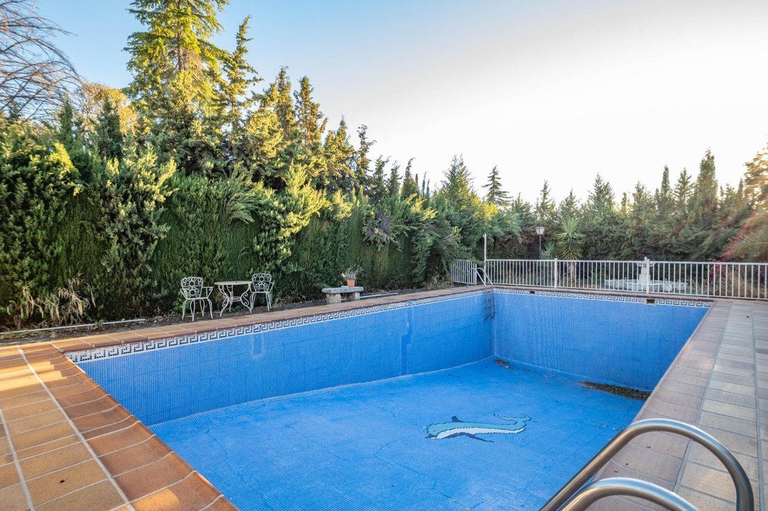 Villa in Huetor Vega, Andalusia, Spain 4 - 17433852