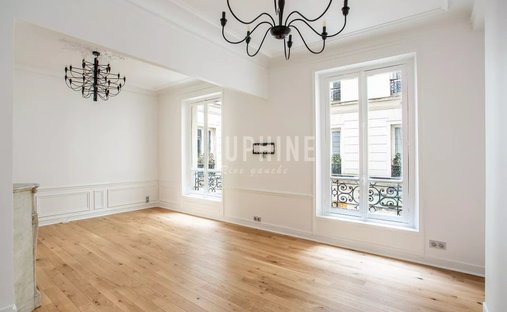 Apartment in Saint Thomas d'Aquin, Paris 7e Arrondissement, Paris 1