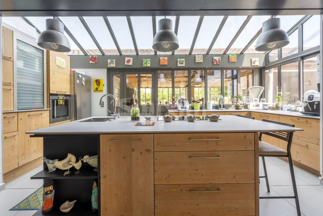 House in Charentay, Auvergne-Rhône-Alpes, France 1 - 17431730
