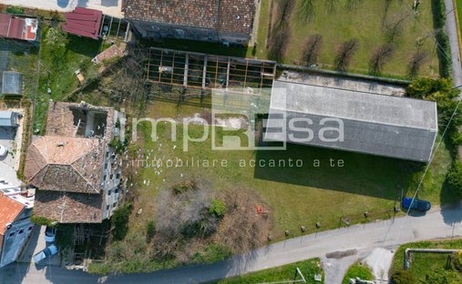 Land in Godega di Sant'Urbano, Veneto, Italy 1