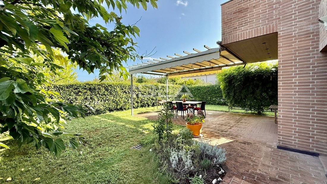 Villa in San Macario In Piano, Lucca, Tuscany 3 - 17431537