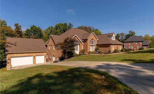 House in Teays Valley, West Virginia, United States 1