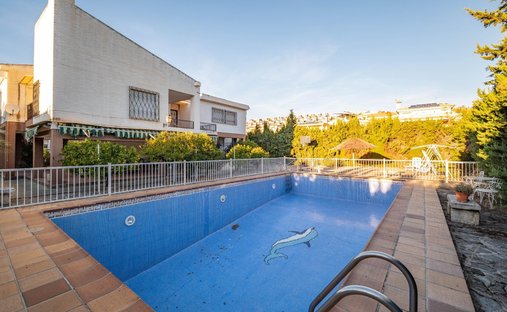 Villa in Huetor Vega, Andalusia, Spain 1