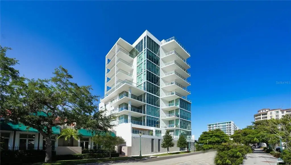 House in Sarasota, Florida, United States 1 - 17432486