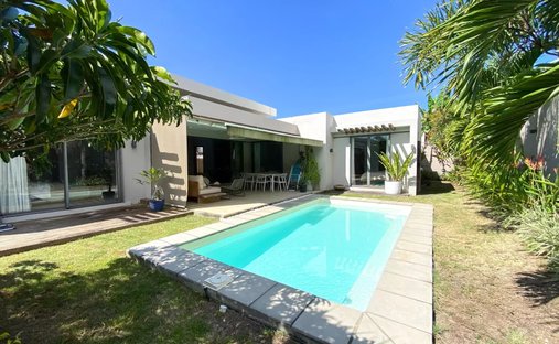 House in Grand Baie, Rivière du Rempart District, Mauritius 1
