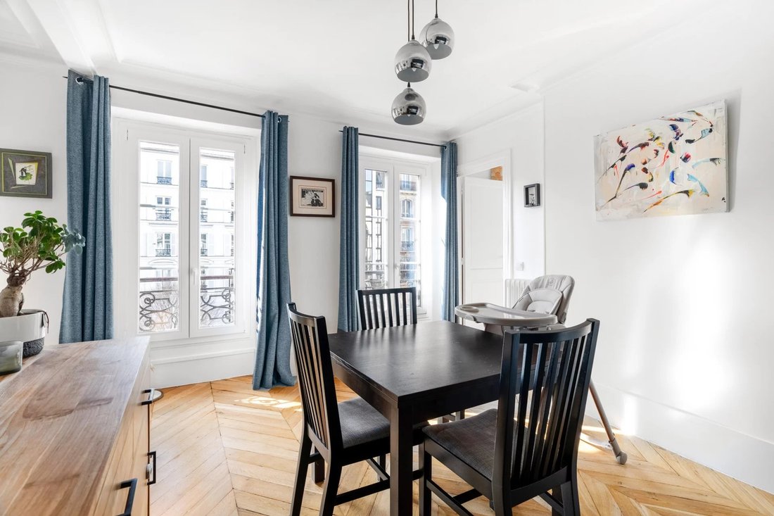 Apartment in Henri Barbusse, Levallois-Perret, France 2 - 17373520