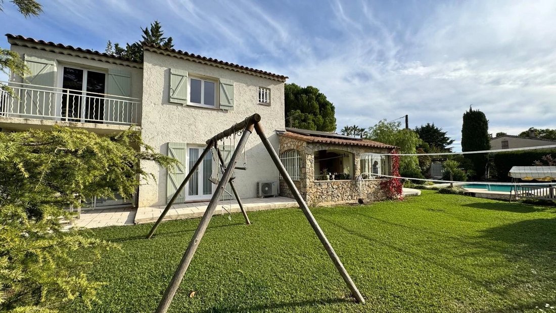 Villa in Vallée Verte-Issarts-Vignasses, Biot, France 3 - 16729520