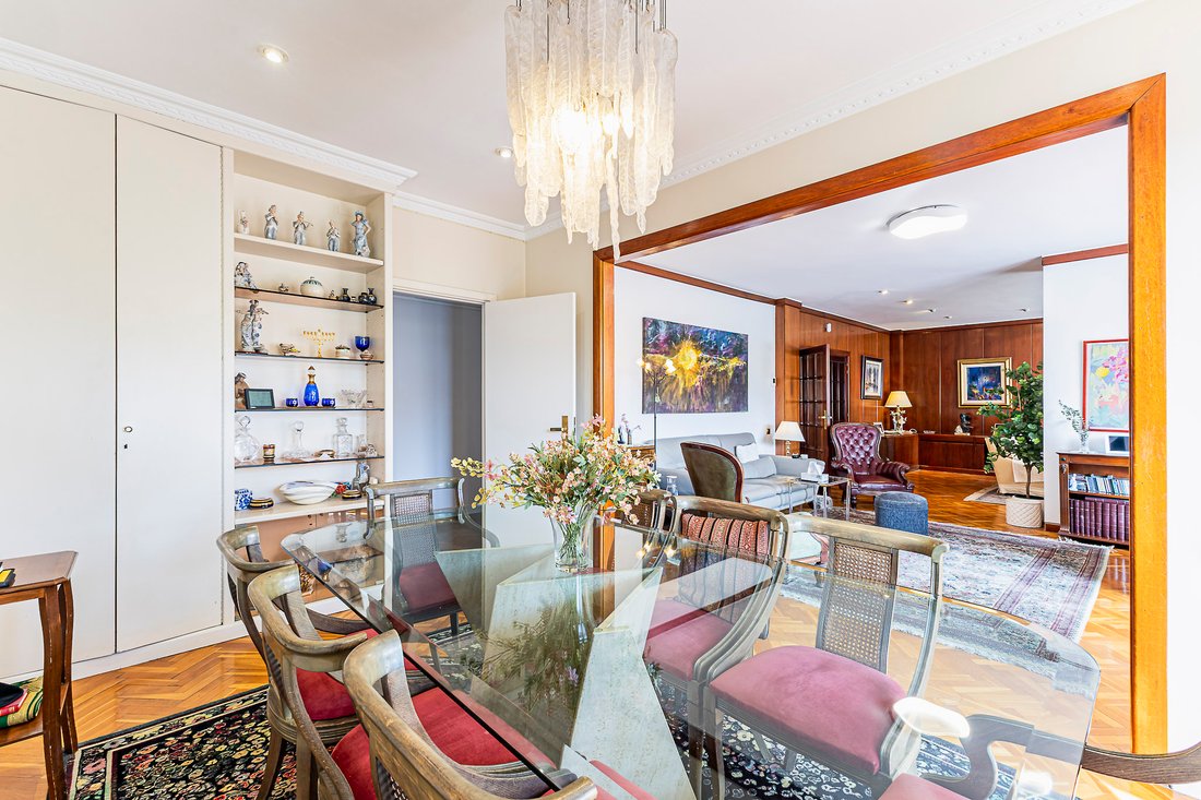 Apartment in Les Corts, Barcelona, Spain 4 - 17431334