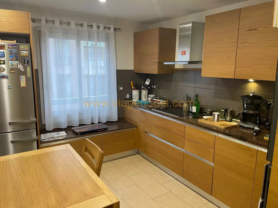 Apartment in Le Port, Nice, France 1 - 17429841