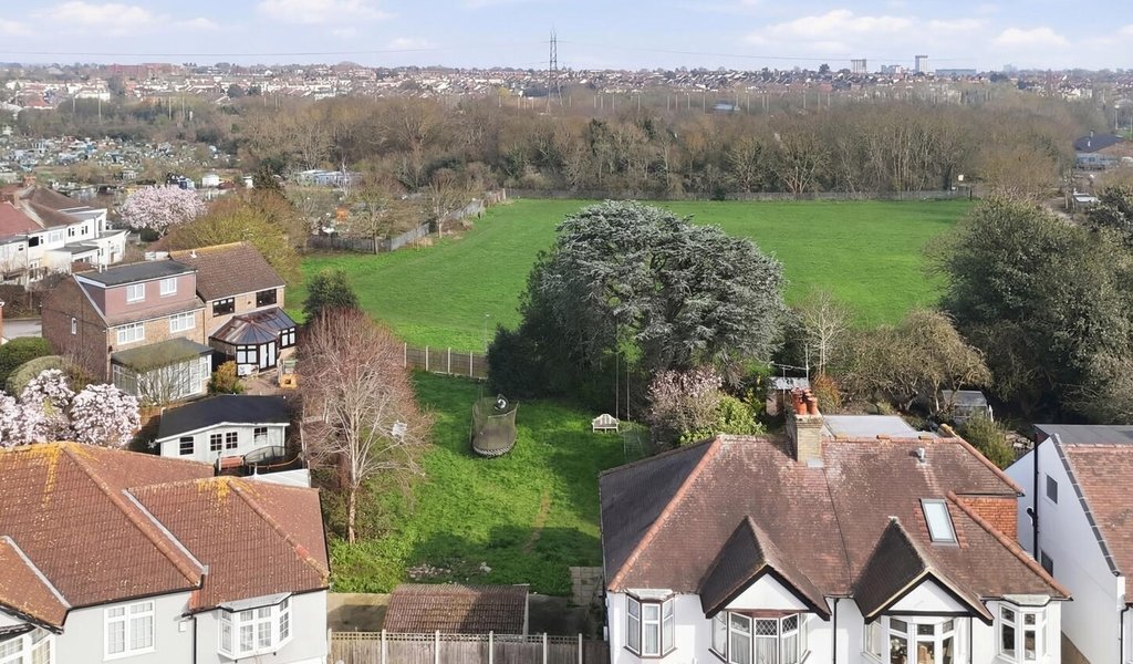 House in Wanstead, Redbridge, England 3 - 17428886