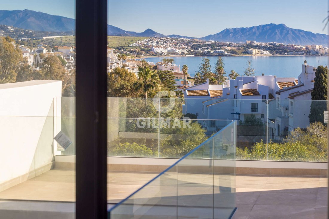 Townhouse in Estepona, Andalusia, Spain 2 - 17431953