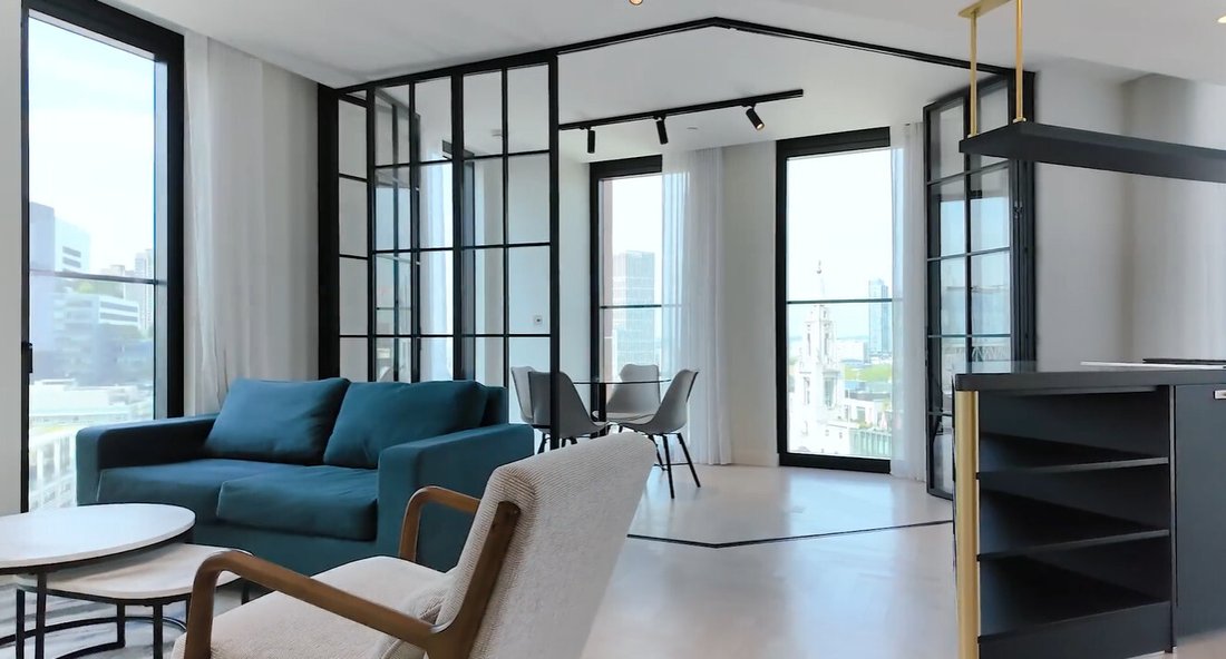 Apartment in EC2, England 1 - 17429018
