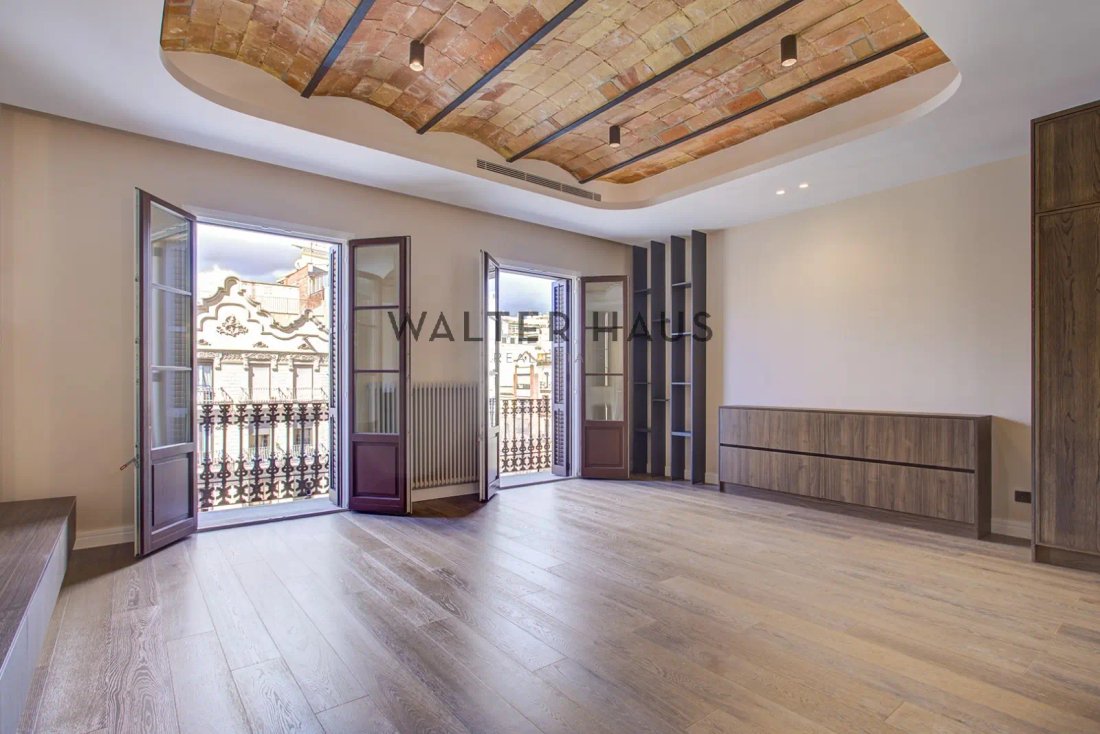 Apartment in Eixample, Barcelona, Spain 1 - 16529393