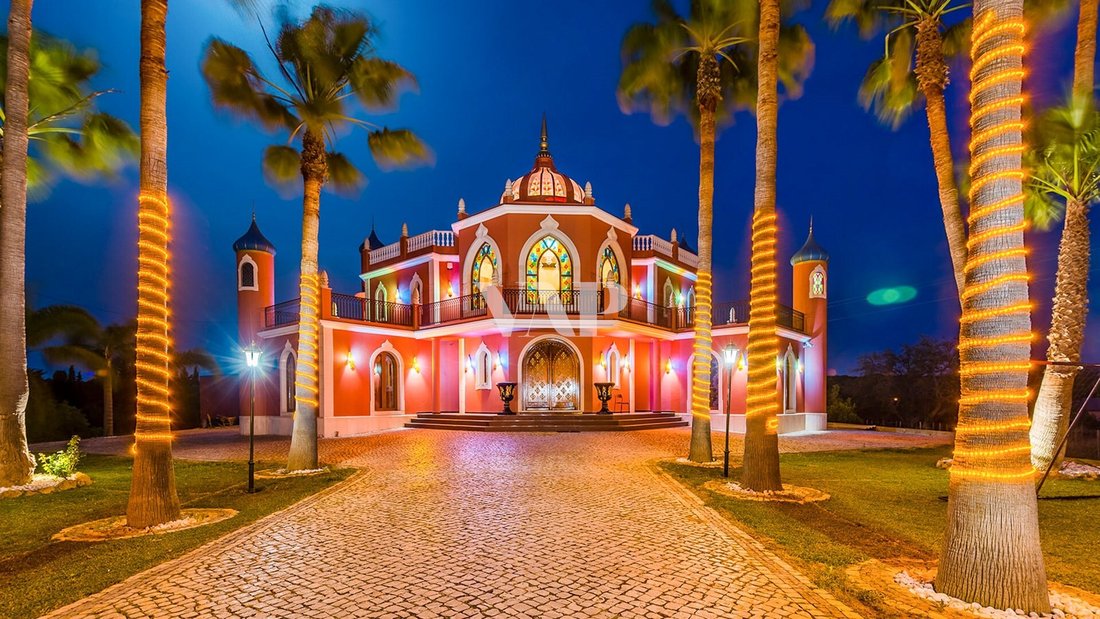 Villa in Quarteira, Algarve, Portugal 1 - 17430209