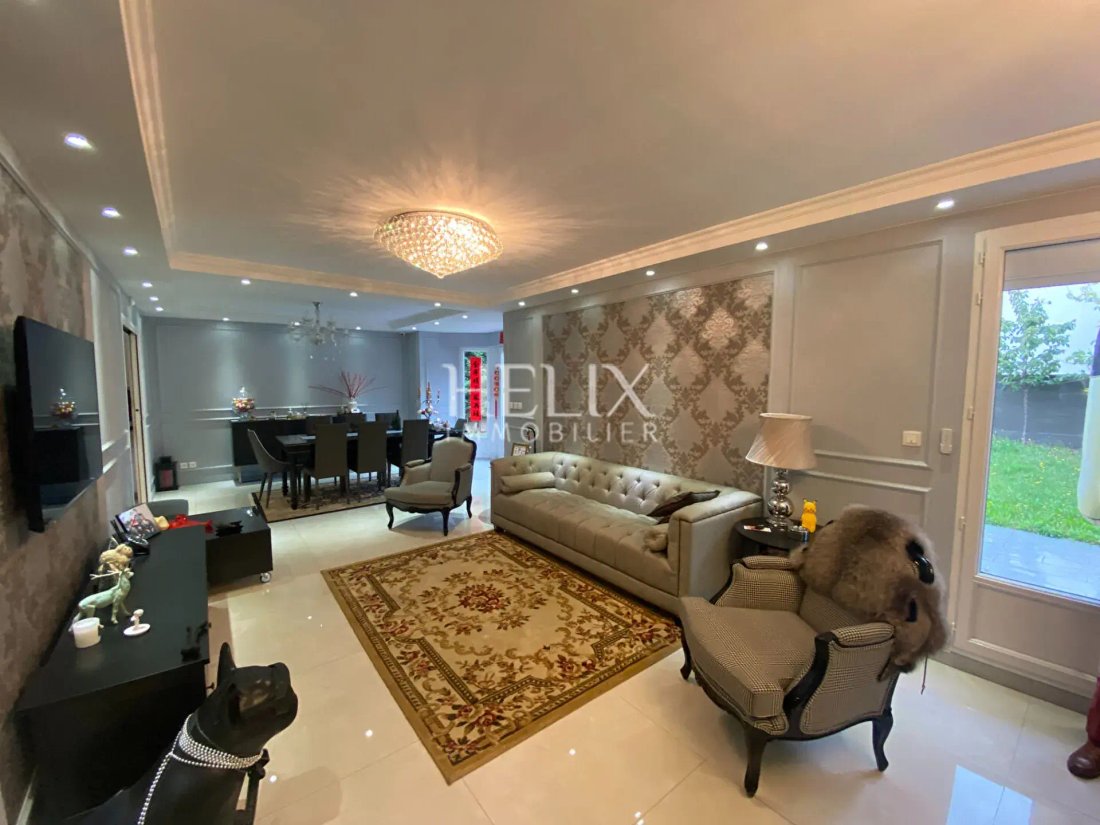 House in Chatou, Ile-de-France, France 3 - 17431579