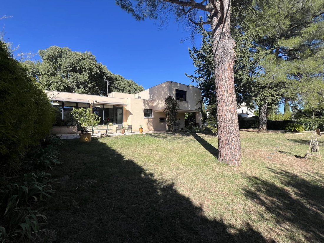 Villa in Camplanier, Nimes, France 2 - 17430884