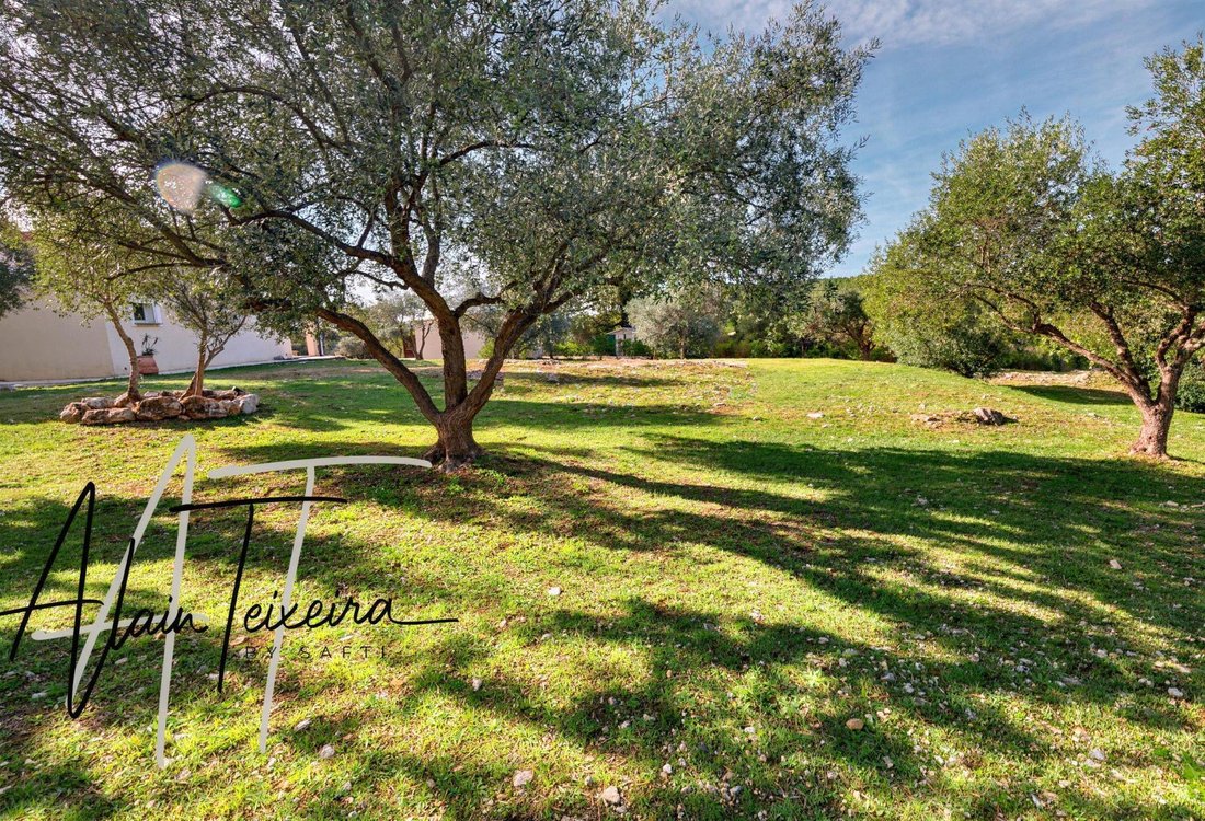 House in Taradeau, Provence-Alpes-Côte d'Azur, France 3 - 17430152