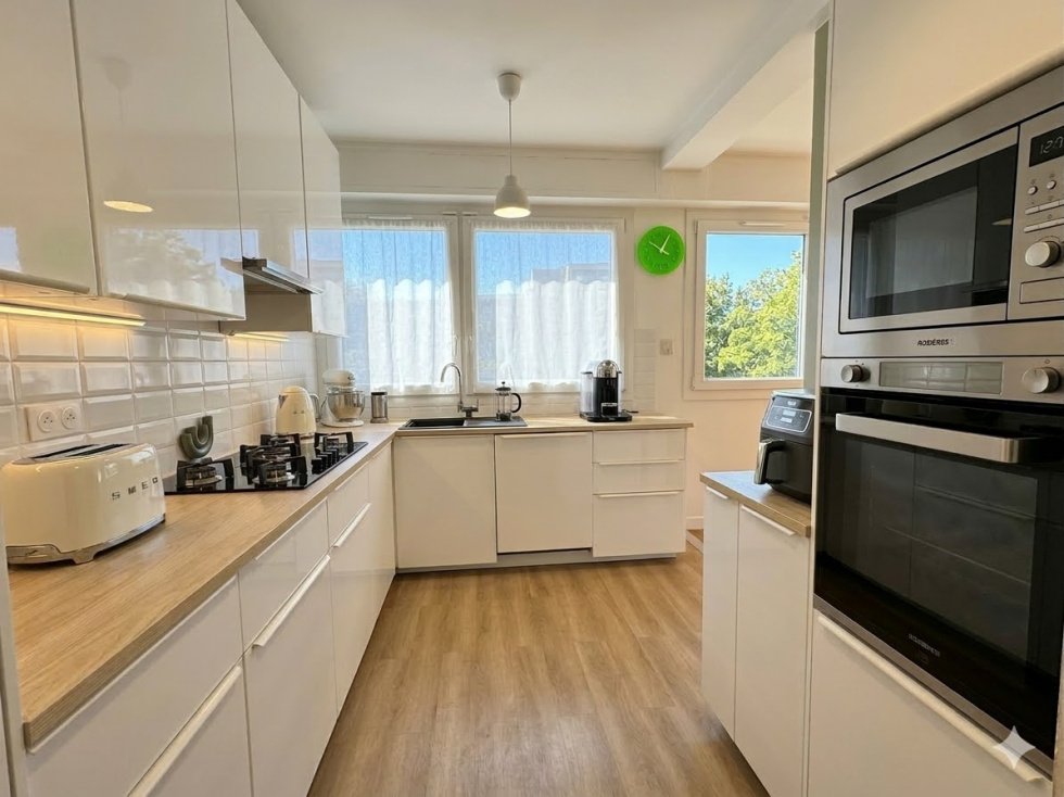 Apartment in Granettes-Jauberte-Sainte Anne, Aix-en-Provence, France 3 - 17429226