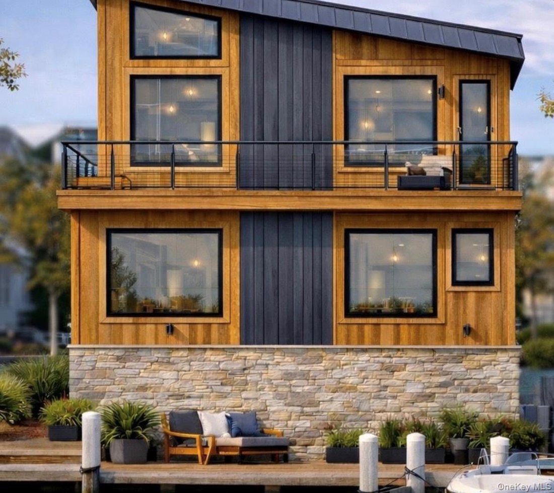 House in Freeport, New York, United States 2 - 17433158