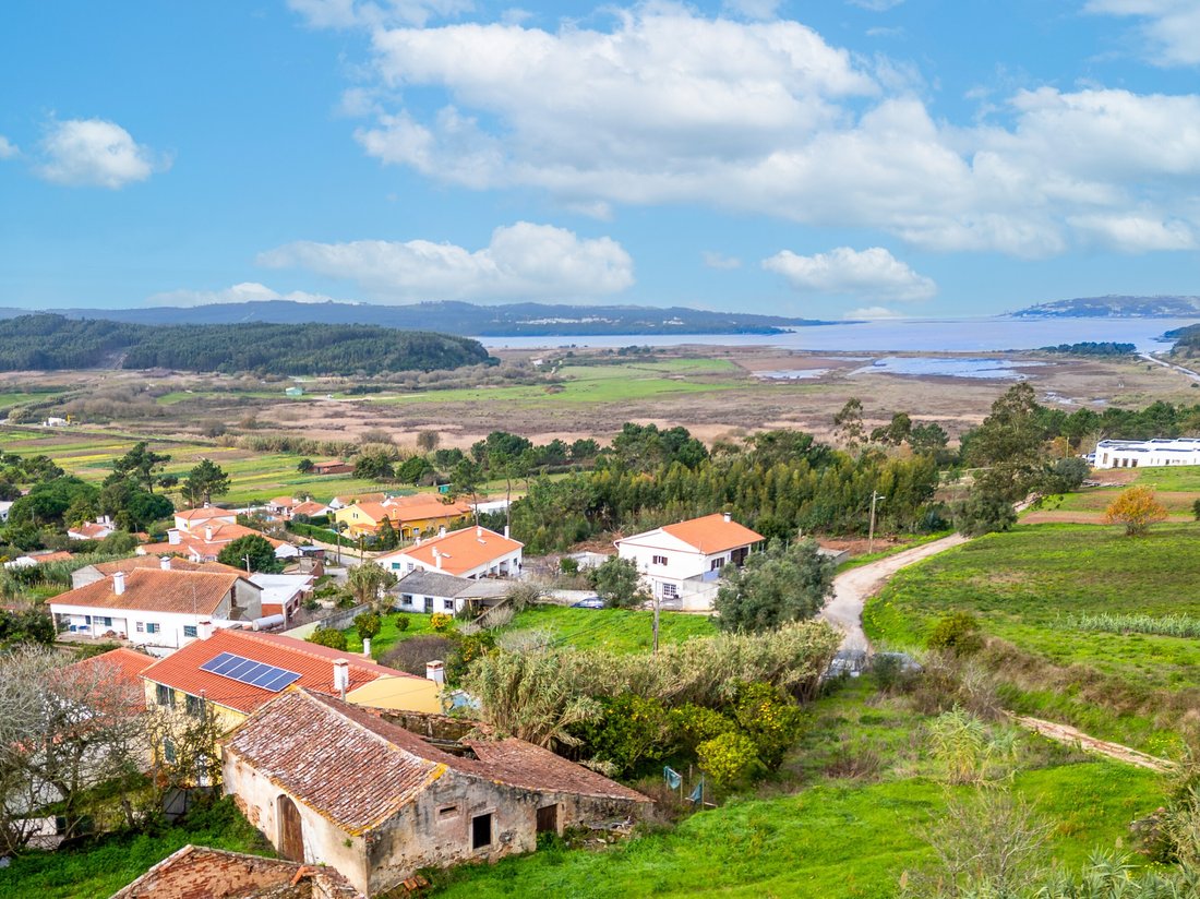 House in Santa Maria, Sao Pedro e Sobral da Lagoa, Leiria District, Portugal 4 - 17432081