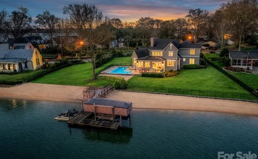 Maison à Cornelius, Caroline du Nord, États-Unis 1