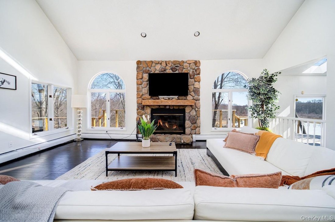 House in Montgomery, New York, United States 5 - 17431090
