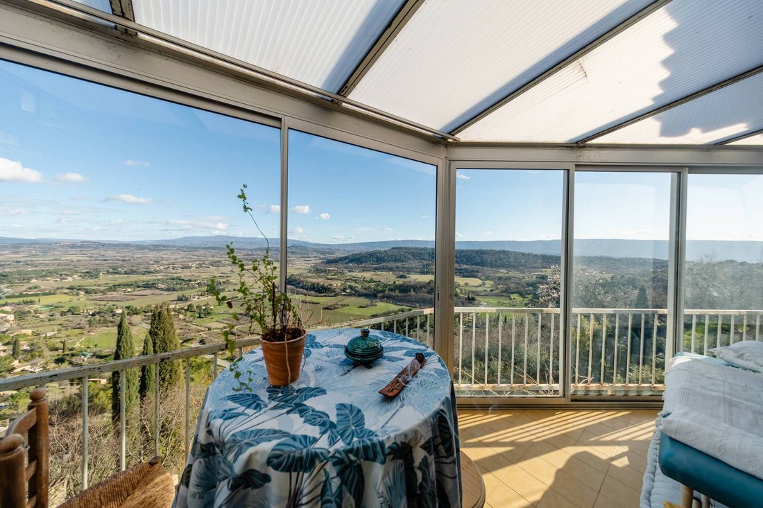 House in Gordes, Provence-Alpes-Côte d'Azur, France 3 - 17431597