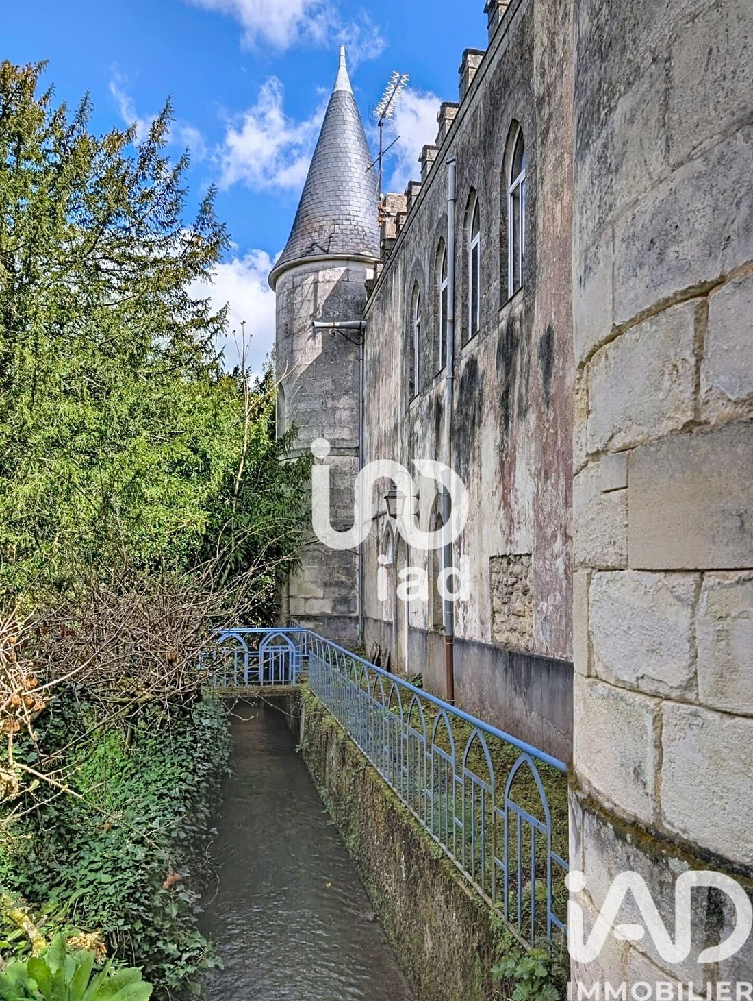 House in La Terrasse, Saint-Loubes, France 3 - 17430549
