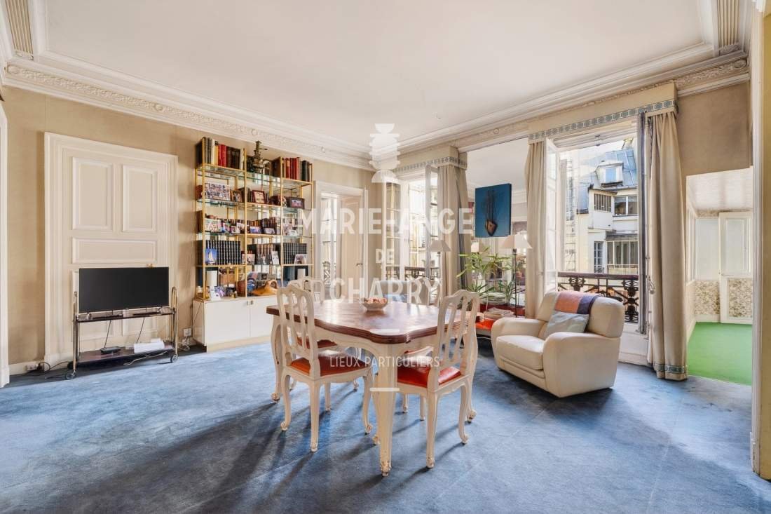 Apartment in Elysées-Madeleine, Paris 8e Arrondissement, Paris 4 - 17429303