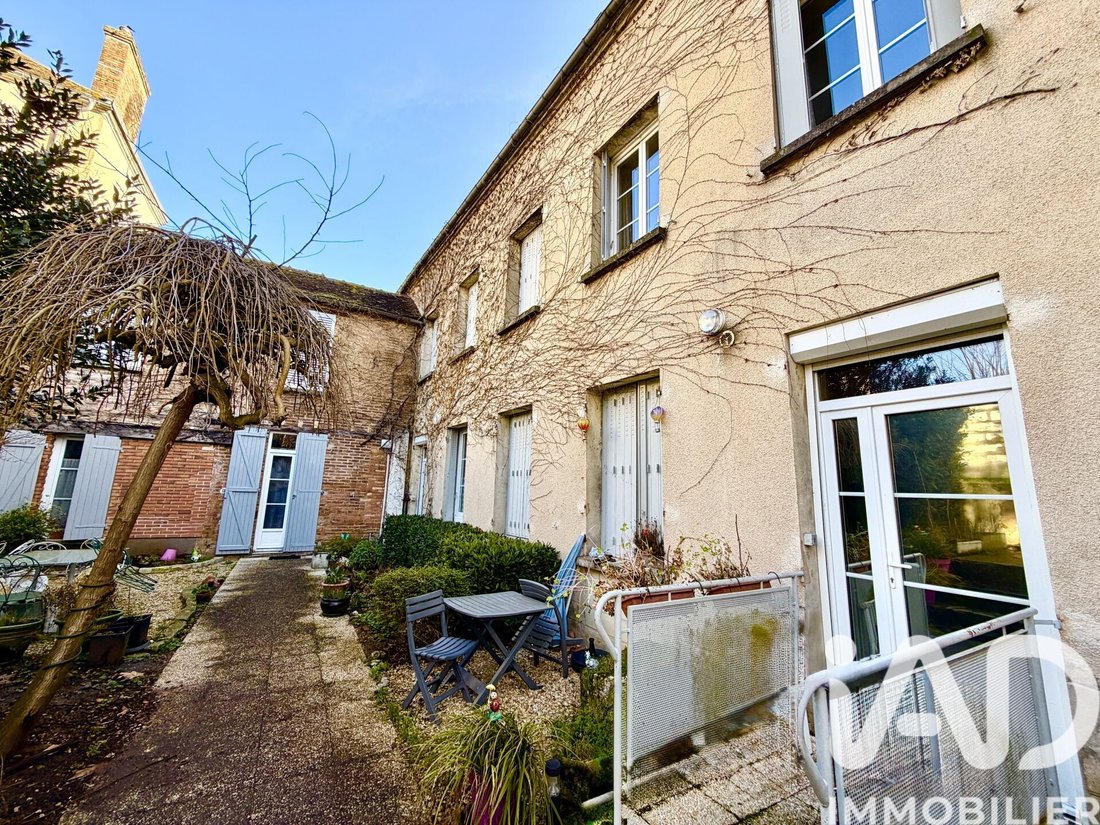 Otros en Sens, Borgoña-Franco Condado, Francia 1 - 17430581