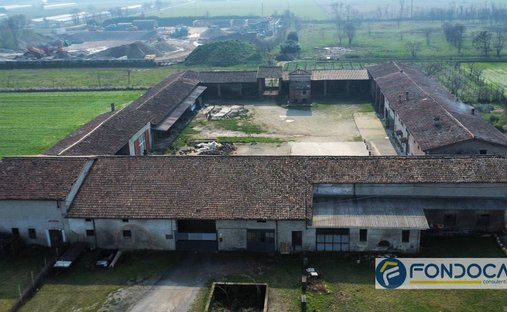 Country House in Castegnato, Lombardy, Italy 1