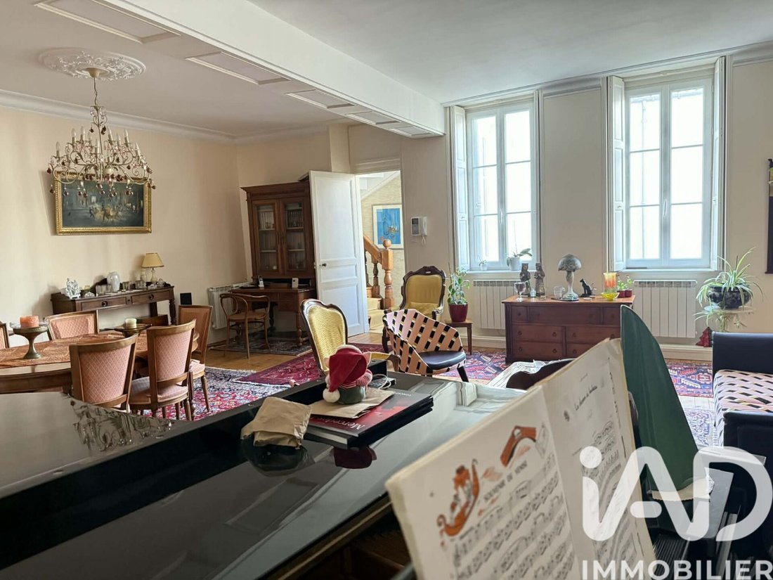 House in Centre Ville, La Rochelle, France 3 - 17430576