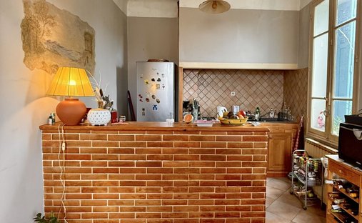 House in Coste Chaude-Mauveou, La Seyne-sur-Mer, France 1