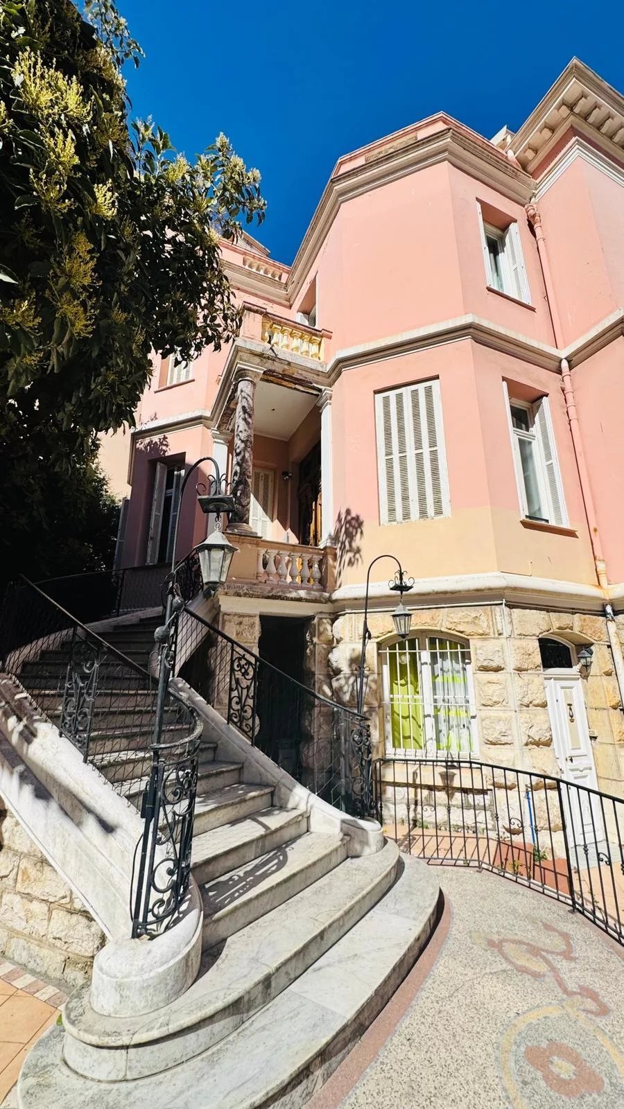Apartment in Menton, Provence-Alpes-Côte d'Azur, France 1 - 17431688