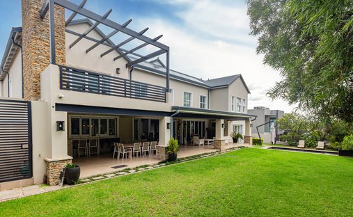Haus in Halfway House Estate, Gauteng, Südafrika 1