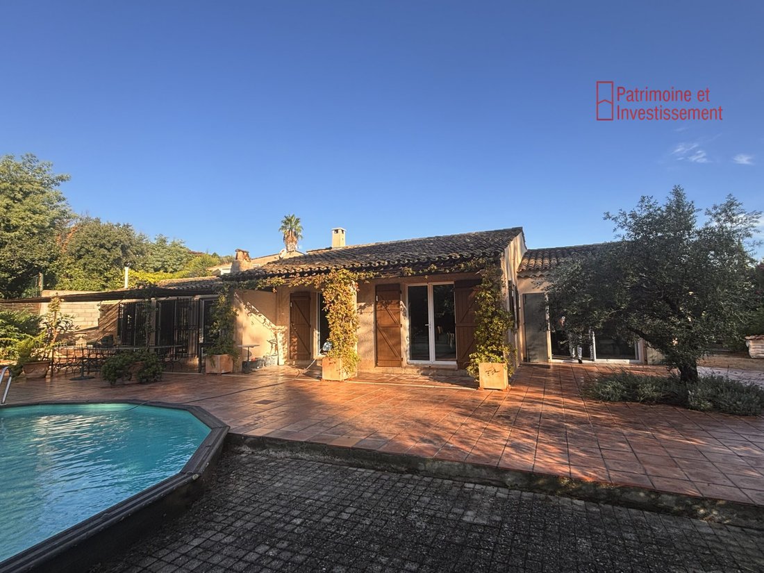 House in Gassin, Provence-Alpes-Côte d'Azur, France 1 - 17432797