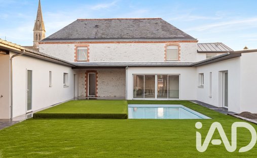 House in Chauve, Pays de la Loire, France 1